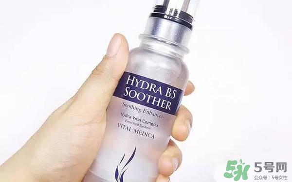 ahc神仙水和b5水区别 ahc神仙水和ahc b5玻尿酸精华哪个好?